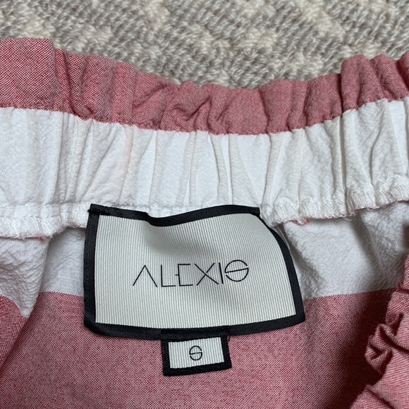 ALEXIS Off Shoulder Striped Blouse - Picture 2 of 3